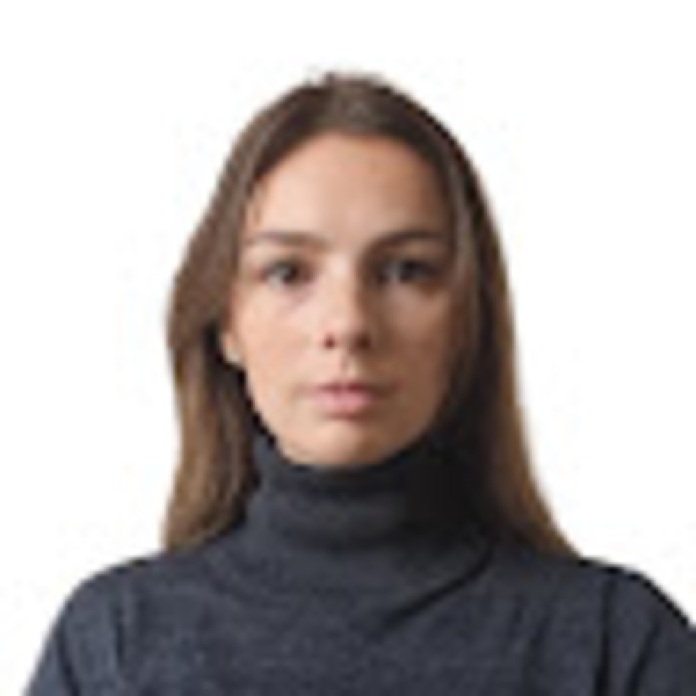 Meet your Posher, Claire